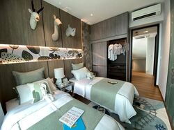 Belgravia Ace (D28), Terrace #611535281